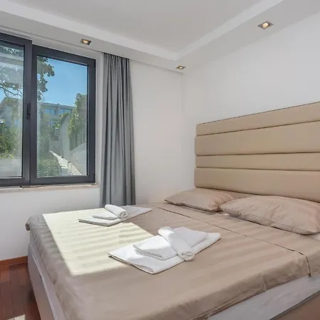 Lovely In With Wifi Apartment Malinska